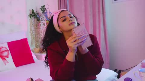 Amberseyes online show from April 21, 5:47 am