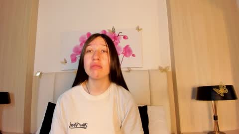 Amber online show from March 26, 1:05 pm