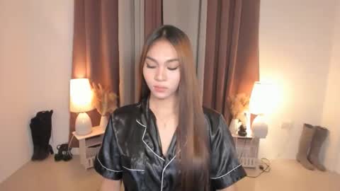 BIGCOCK AMBER online show from April 25, 1:41 pm