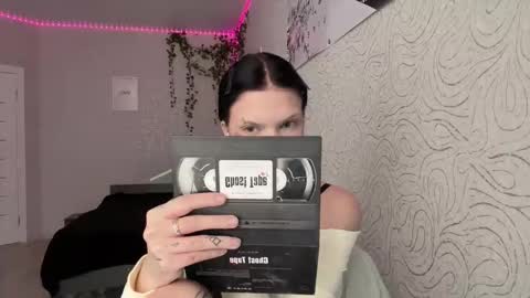 Alica online show from December 4, 11:21 am