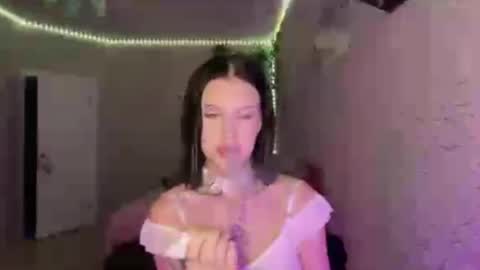 Alica online show from January 6, 3:16 pm