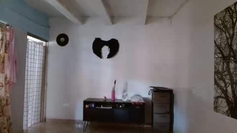 amelia  online show from December 2, 3:54 pm