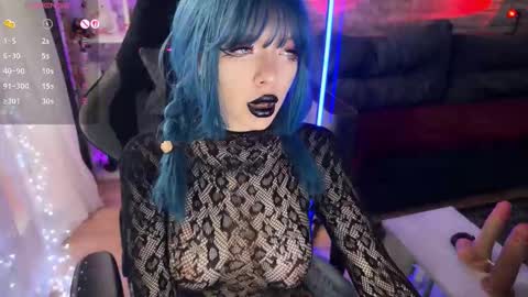 Amelia Aley  online show from March 4, 10:34 am