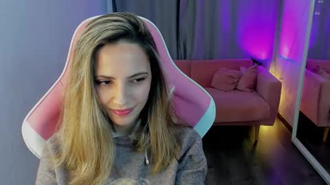 amelia_meili online show from November 21, 1:20 pm