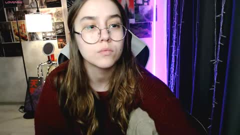 Amelia online show from April 12, 1:15 pm