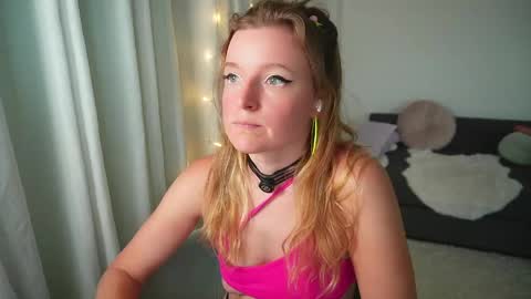 Amelia online show from June 5, 11:26 am