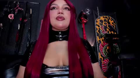 MISTRESS AMELIE online show from June 26, 11:54 pm