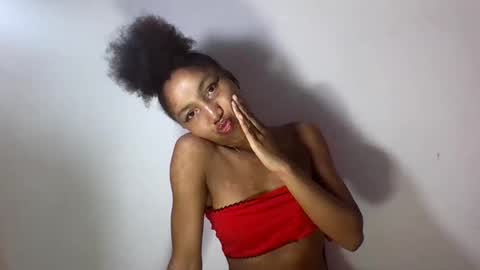 amelisy20005 online show from March 14, 10:25 pm