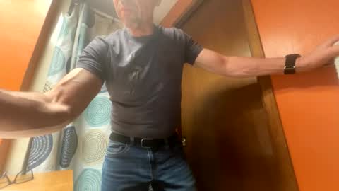 american_ron online show from April 4, 6:04 pm