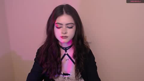 Amina online show from March 2, 6:03 pm