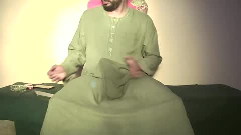 Amir online show from November 30, 5:47 am