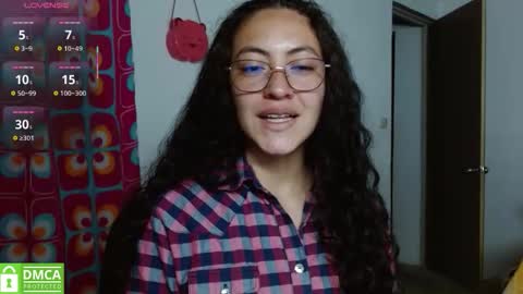 amitlu_ online show from December 13, 11:33 pm