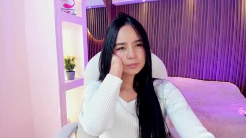 Ammy Rodriguez online show from February 20, 4:28 am