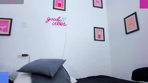 Lu online show from September 9, 12:05 pm