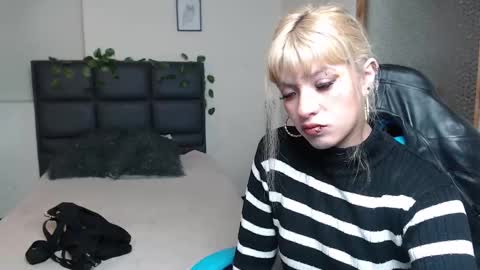 Amnesia online show from November 22, 1:09 pm