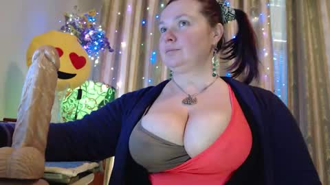 amorelara online show from March 12, 9:57 am