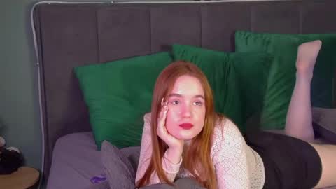 Amy online show from March 6, 6:29 pm