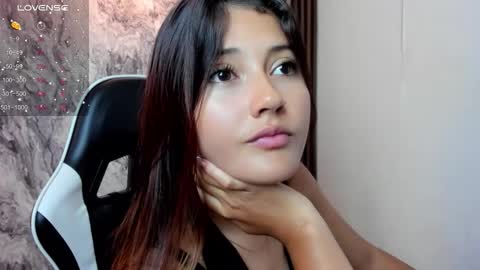 Amy online show from February 1, 7:44 pm