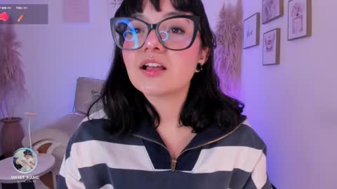 Hello I am Allison Welcome to my room and let is  have a good time together whith me online show from September 23, 8:15 pm