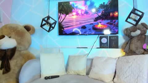 Emy Noa  online show from March 4, 1:35 am