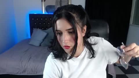 A M Y online show from February 26, 1:57 am