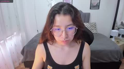 Amy sophia 3 online show from October 22, 1:13 pm