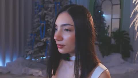 Amy Armstrong online show from December 13, 9:32 pm