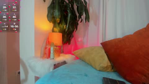 amy online show from December 22, 8:25 pm