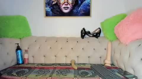 Snapshot of amydelahoz chatting on February 16, 4:31 am Amy Kamila online show from February 16, 4:31 am