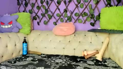 Snapshot of amydelahoz_8 chatting on October 3, 4:10 am Amy Kamila online show from October 3, 4:10 am