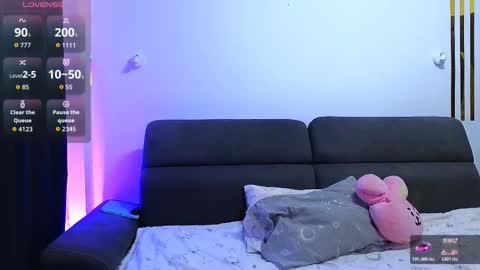 amykentt online show from November 2, 4:18 pm