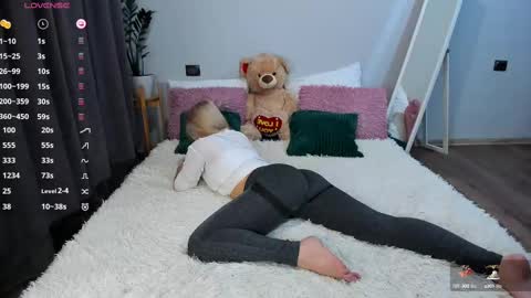 amymilson online show from February 18, 5:09 pm