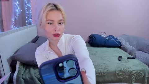 amymilson online show from February 12, 11:14 am