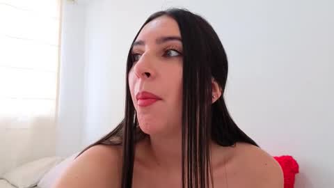 Ana  IG an castillo 1 online show from December 21, 1:06 pm