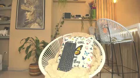 Snapshot of ana_jasper chatting on February 22, 9:04 pm Ana Maria online show from February 22, 9:04 pm