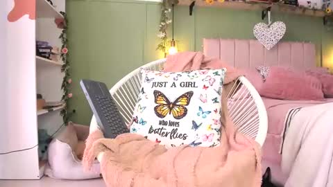 Snapshot of ana_jasper chatting on February 14, 8:59 pm Ana Maria online show from February 14, 8:59 pm