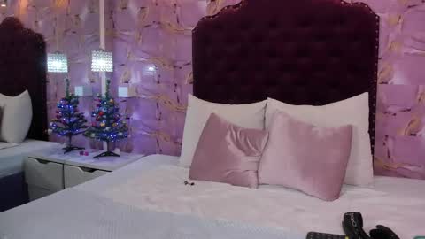 Ana Libiert online show from December 19, 5:08 pm