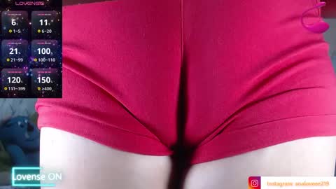 Snapshot of ana_loveee chatting on September 26, 3:36 am Ana lopez - Cameltoe girl online show from September 26, 3:36 am