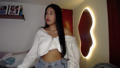 Ana online show from October 25, 9:30 am