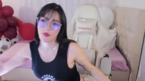 Im anna but you can call me as you want online show from October 2, 8:18 pm