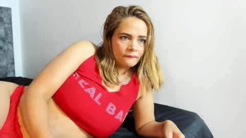 Ana online show from February 4, 7:18 pm