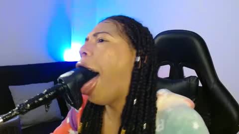 anabel alice gandara  online show from January 30, 10:50 am