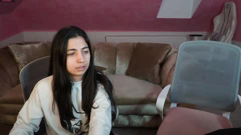 PLAYHARD054 online show from March 26, 11:15 am