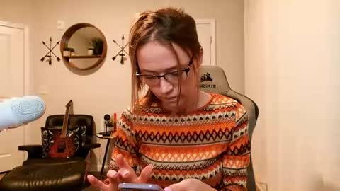 Anabelleleigh online show from August 4, 3:24 am