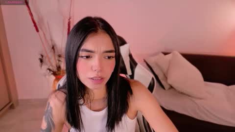 ANABEL WOLF  online show from March 26, 4:01 pm