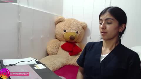 Snapshot of anahibrowns95 chatting on October 17, 7:40 pm Anahi Browns online show from October 17, 7:40 pm