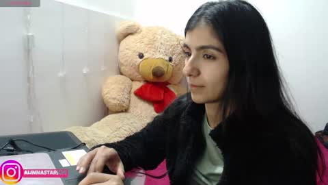 Snapshot of anahibrowns95 chatting on October 22, 10:11 pm Anahi Browns online show from October 22, 10:11 pm