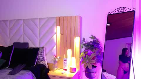 Anaise  online show from October 4, 11:41 am