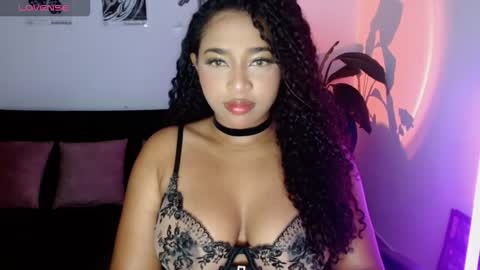      help me to get 100 thumps up  online show from October 28, 11:50 pm