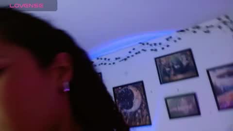      help me to get 100 thumps up  online show from December 16, 12:29 am